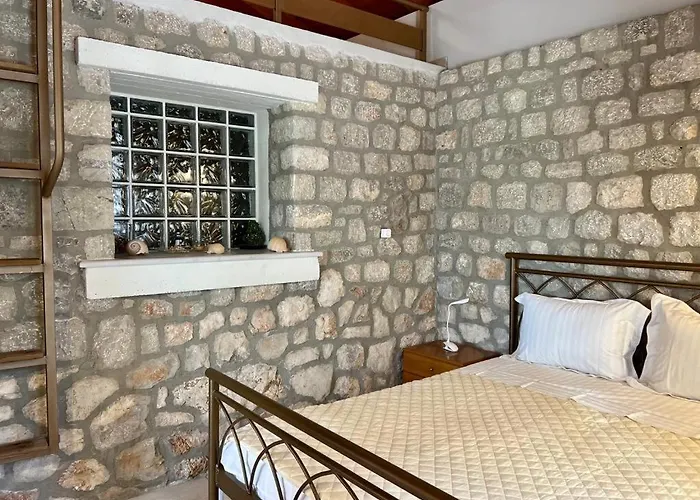 Casa Matina, Gcollectiongr